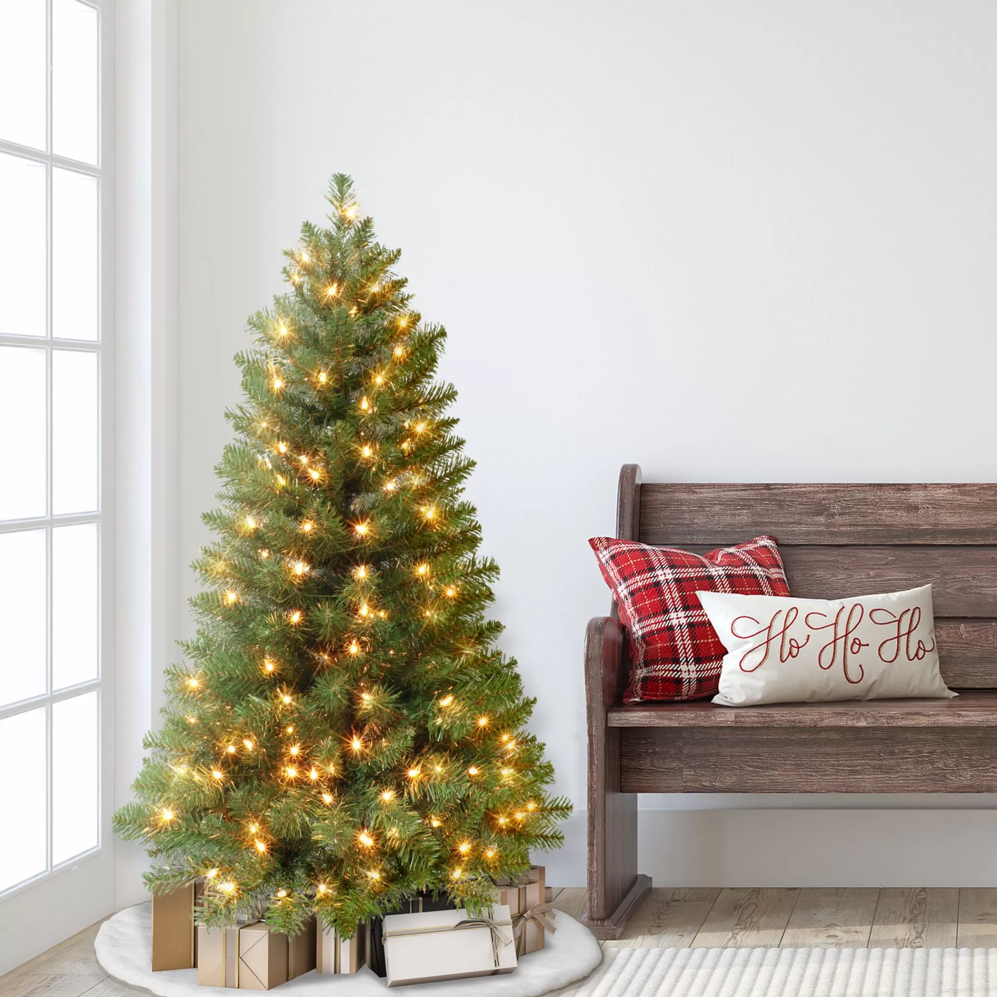 CC Christmas Decor 4.5' Pre-Lit Virginia Pine Artificial Christmas Tree, Clear Lights< Pre-Lit