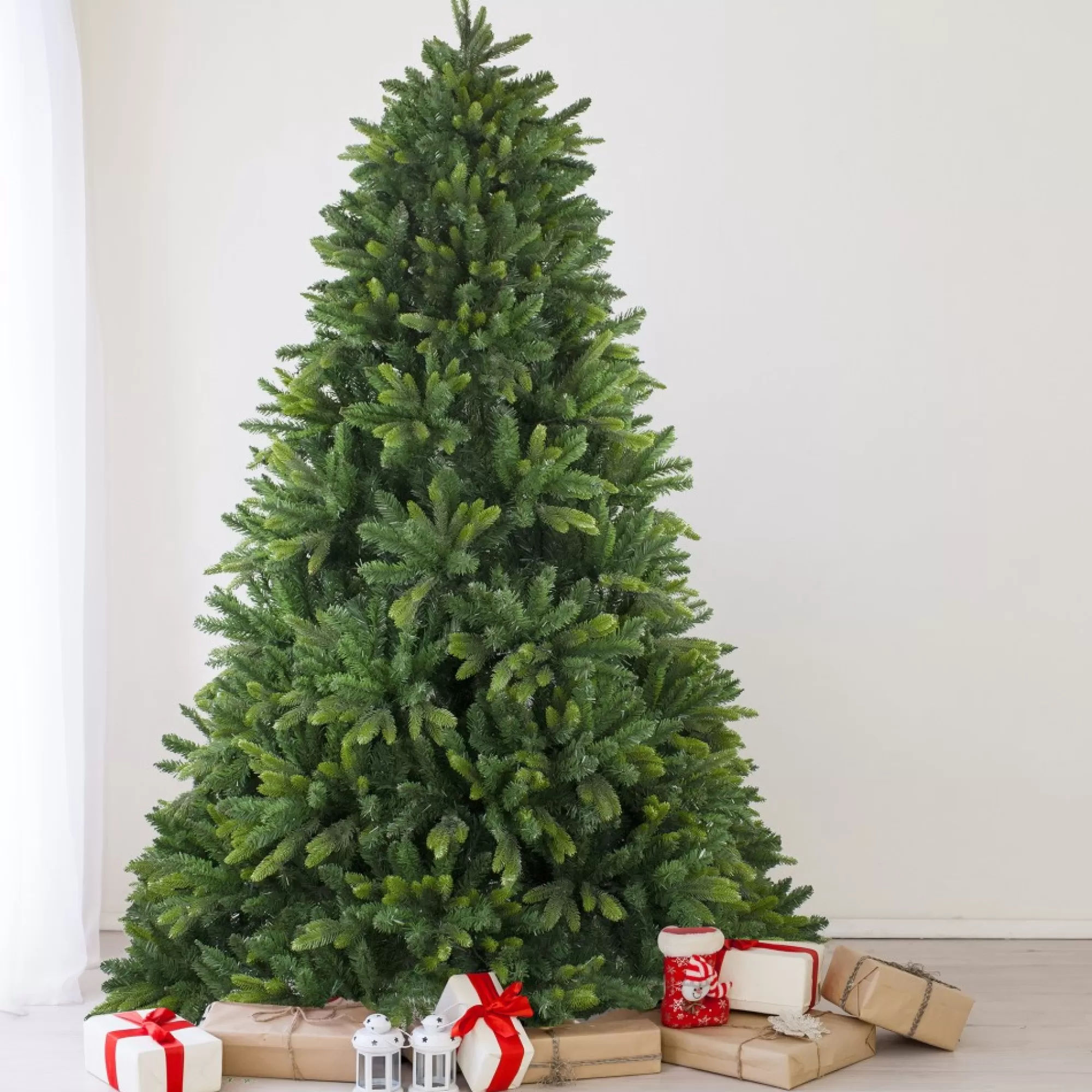 Northlight Unlit-6.5' Full Gunnison Pine Artificial Christmas Tree - Unlit