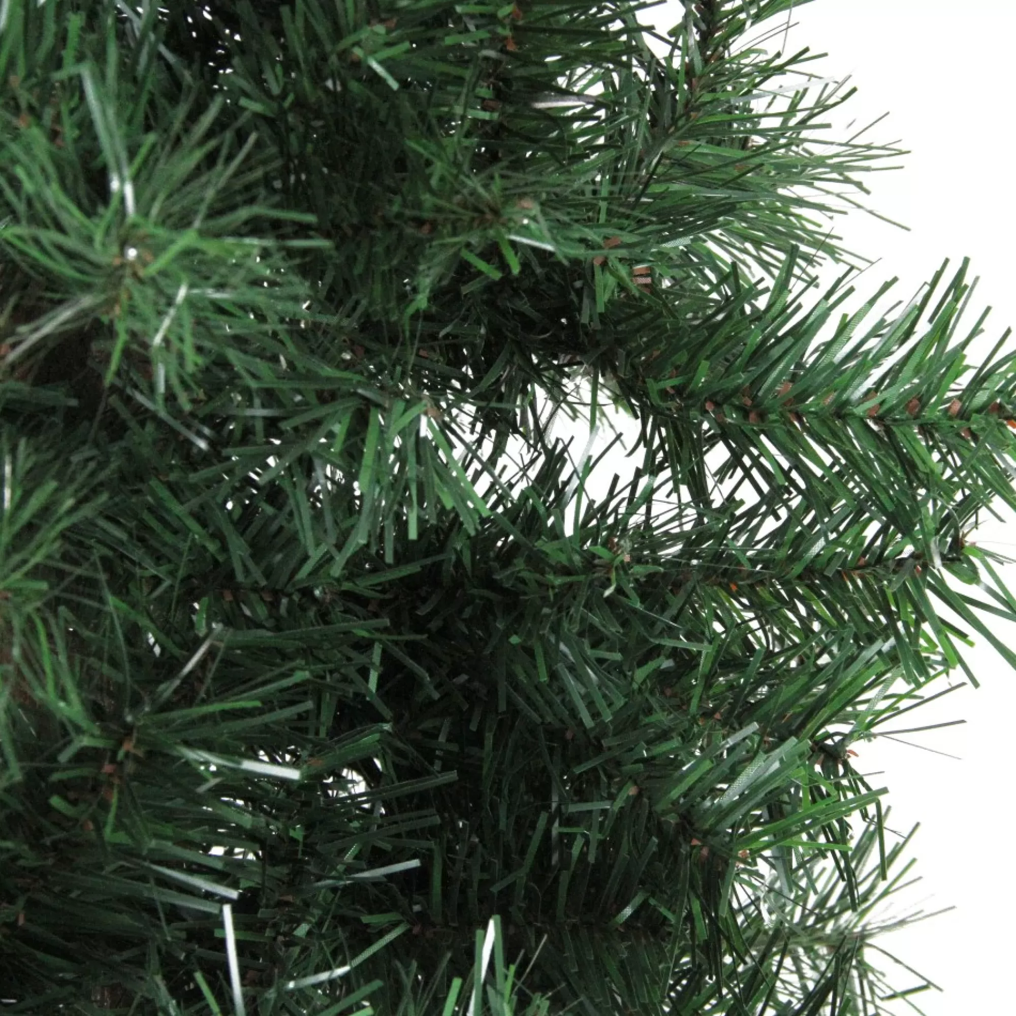 Northlight Unlit-6' Mixed Green Woodland Alpine Artificial Christmas Tree - Unlit