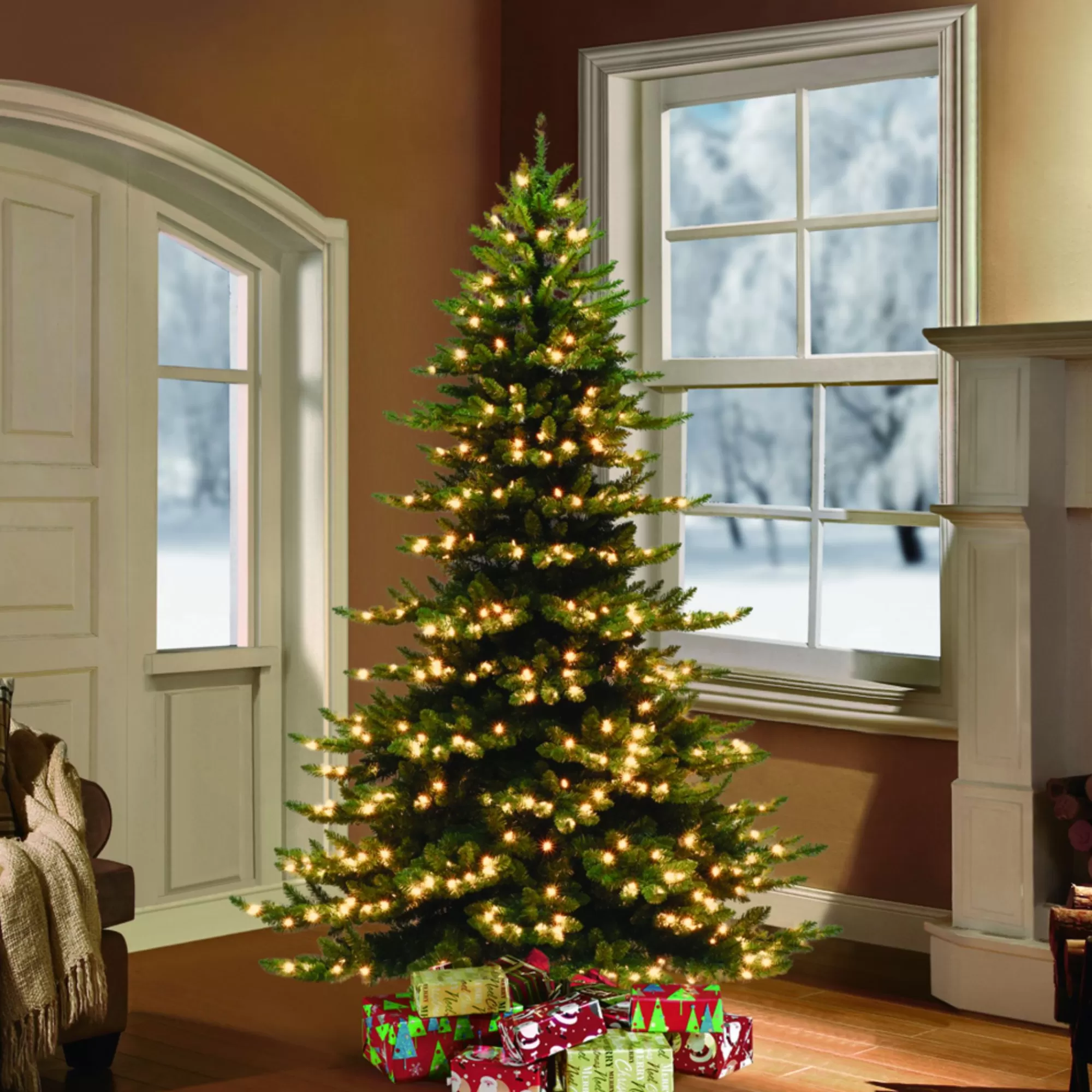 CC Christmas Decor 7.5' Pre-Lit Princess Spruce Artificial Christmas Tree - Clear Lights< Pre-Lit