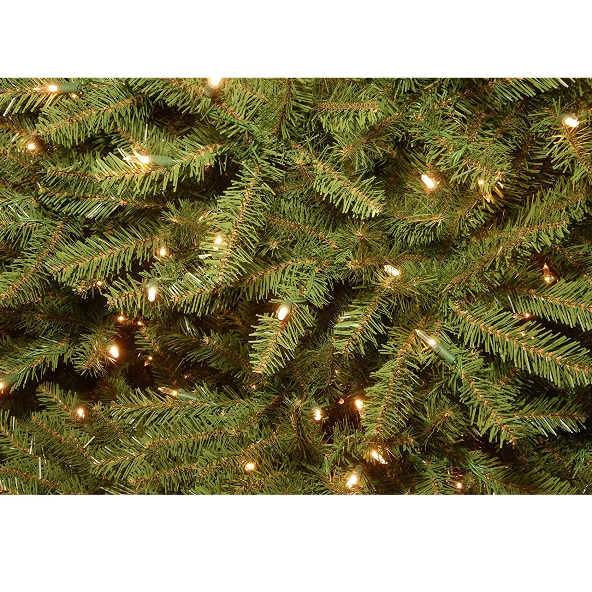 Christmas Central 9 Ft. Dunhill(R) Fir Tree With Clear Lights< Pre-Lit